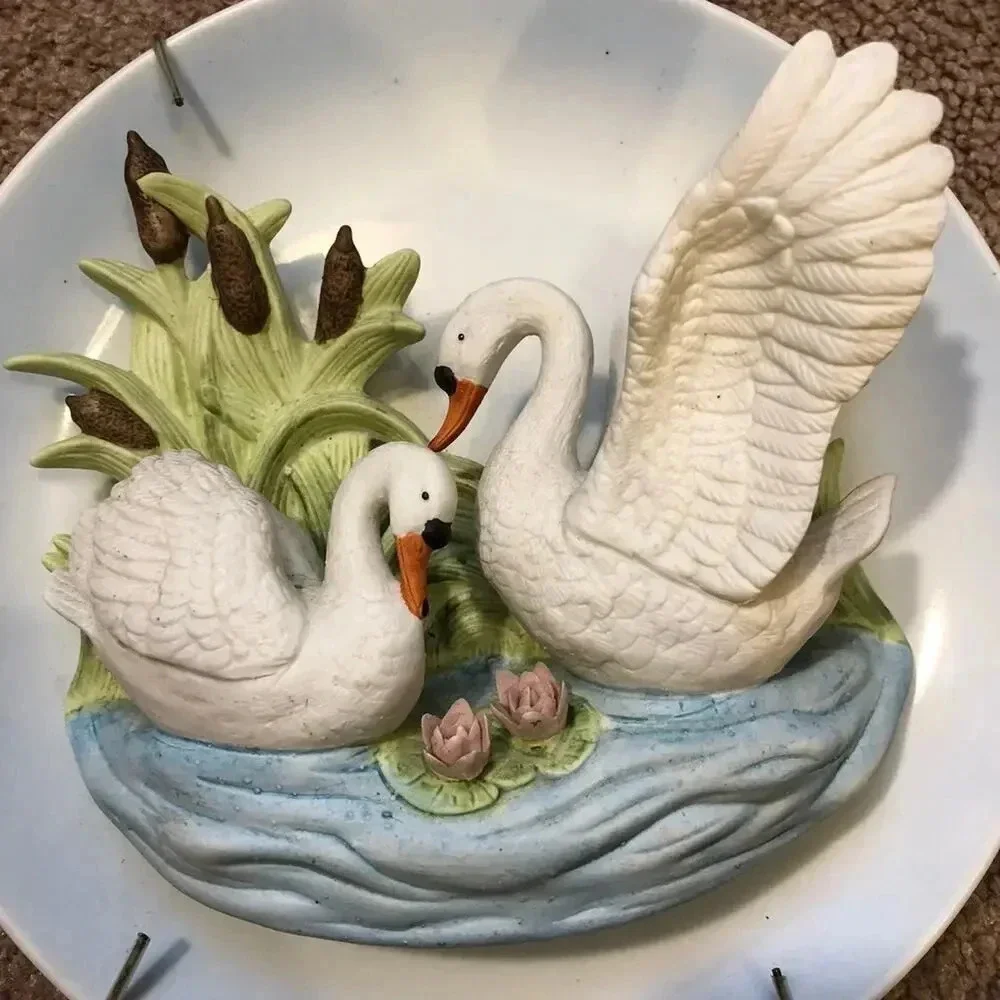 Vintage Art Wall  Decor Plate white Swans Couple Lover by Jonathon Byron 1989